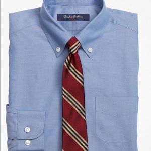 Brooks Brothers light blue Oxford (fits like men’s xs)